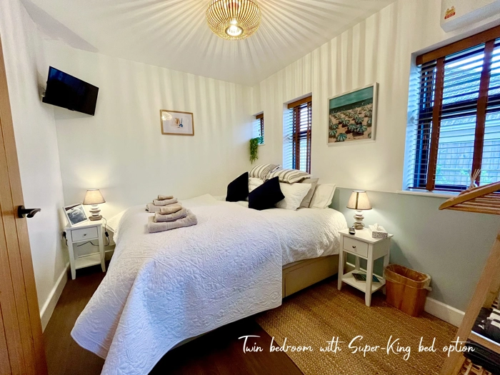 Super-King-bedroom