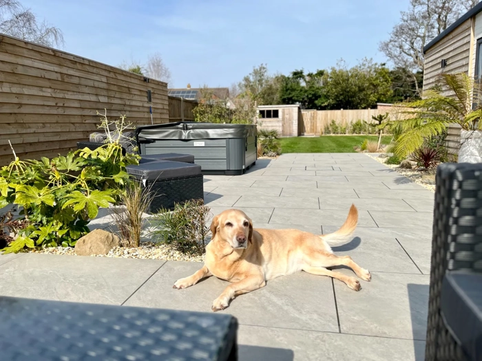 dog-friendly-holiday-home-hot-tub-garden-berrow-brean