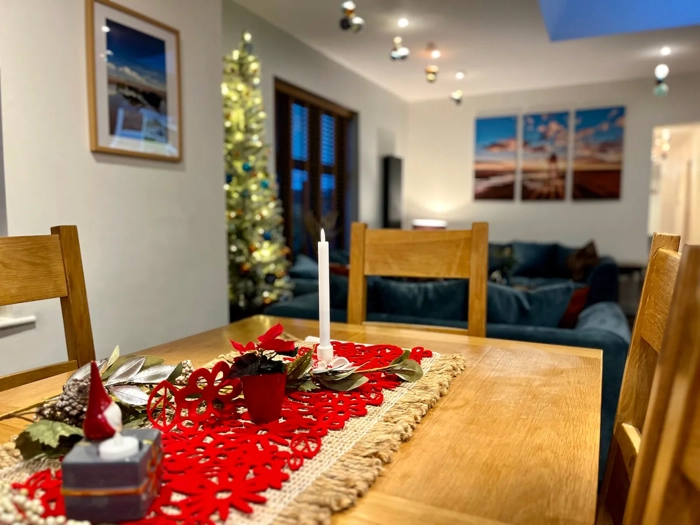 high-beach-christmas-table-decoration