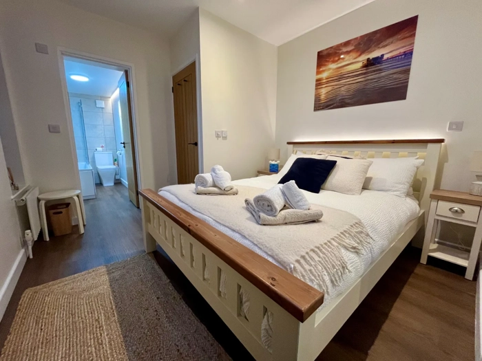 high-beach-holiday-let-ensuite-bedroom-berrow-brean-burnham-on-sea-somerset