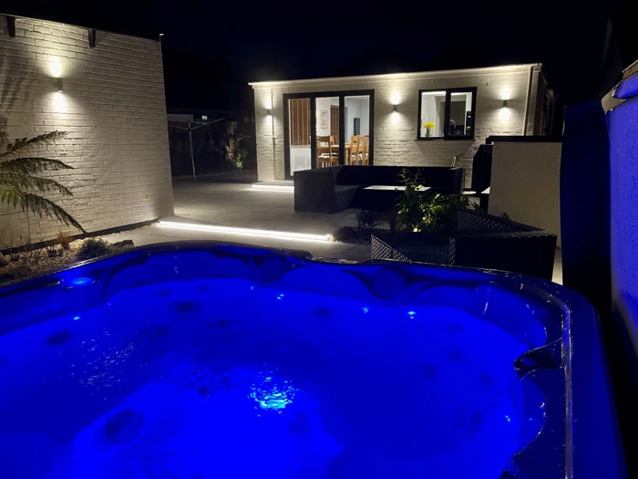 high-beach-holiday-let-hot-tub-blue-lighting-night-berrow-somerset